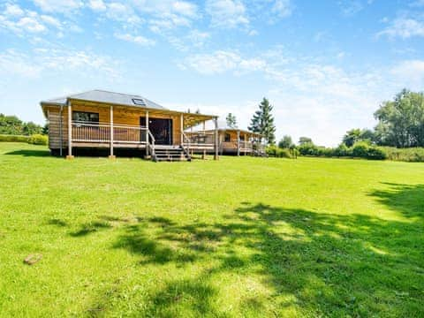 Exterior | Okovango - River Getaways, Halesworth