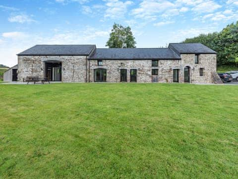 Exterior | Y Stabl - Cennen Cottages, Bethlehem