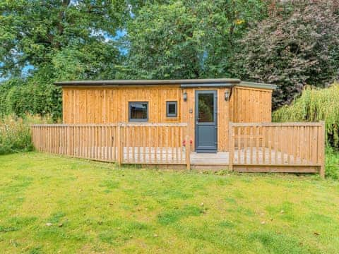 Exterior | The Cat Cabin - Heart of Scotland Holidays, Polmont, near Falkirk