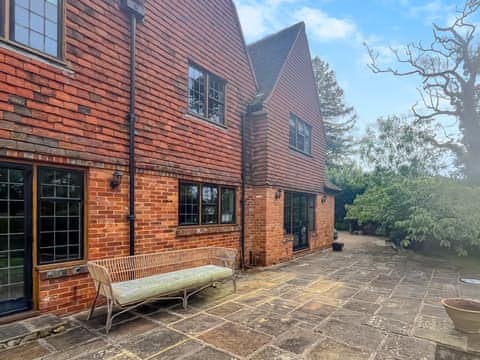 Exterior | Saxbys Garden Cottage, Edenbridge