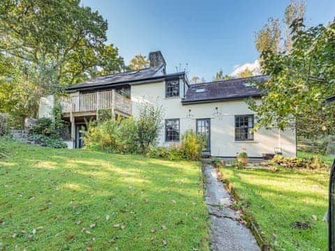 Exterior | Plas Bach Cottage, Llandeilo