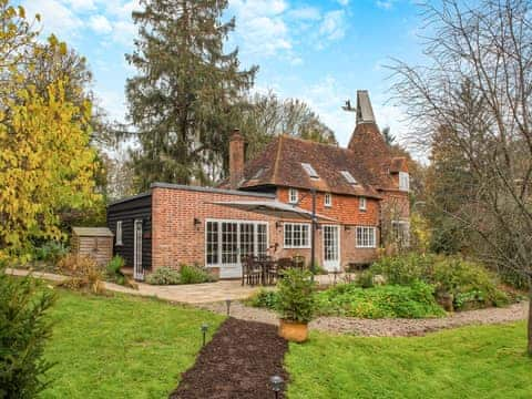 Exterior | Mousehall Oast, Wadhurst