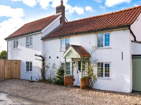 Exterior | Ollands Cottage, Happisburgh