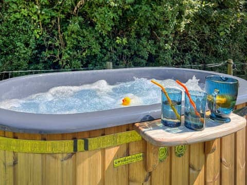 Hot tub | Herdwick, Grove