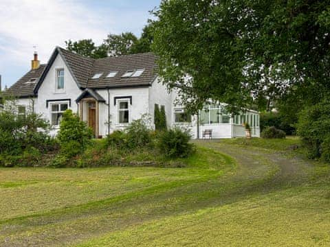 Exterior | Heatherdale, Dunoon