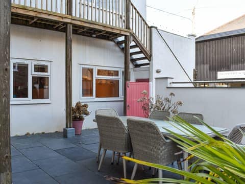 Exterior | The Courtyard, Salcombe