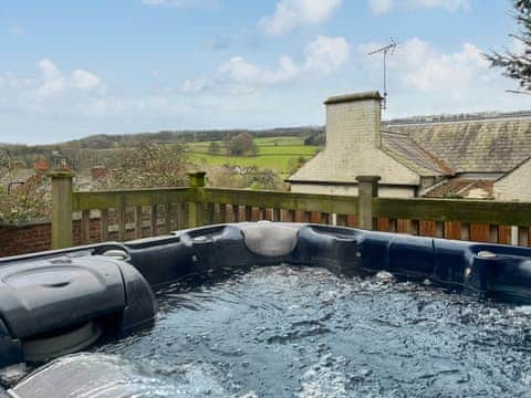 Hot tub | Chevin View, Belper