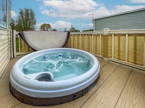 Jacuzzi | Au Bords Du lac - Tattershall Lake, Tattershall