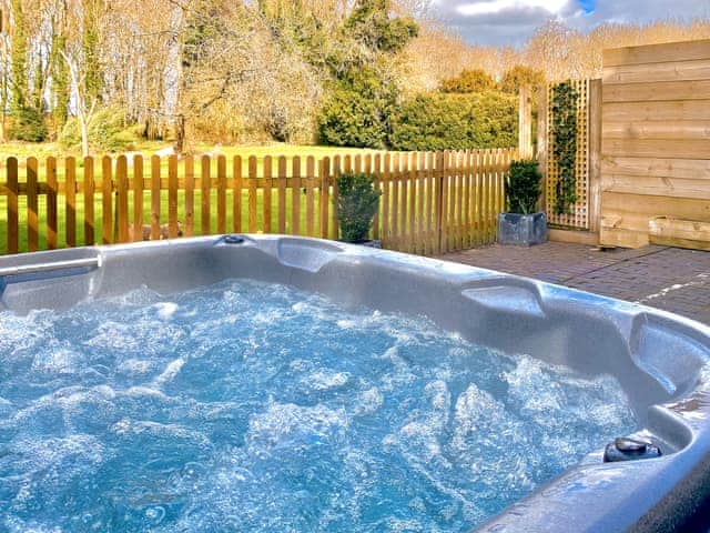 Hot tub | Boot Room - Garden House Cottages, Market Stainton, near Market Rasen