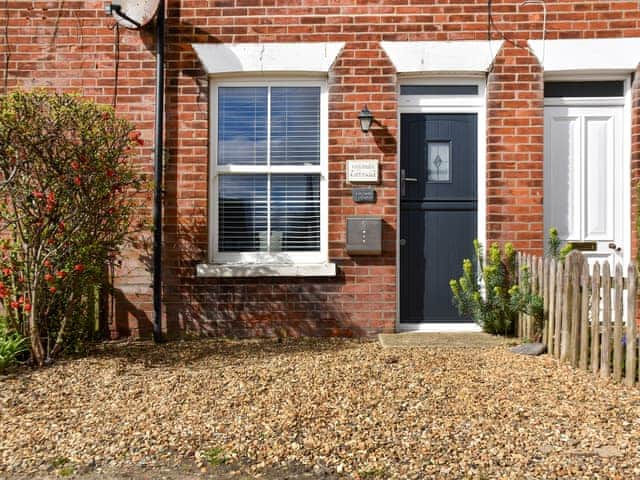 Exterior | Fuchsia Cottage, Sea Palling