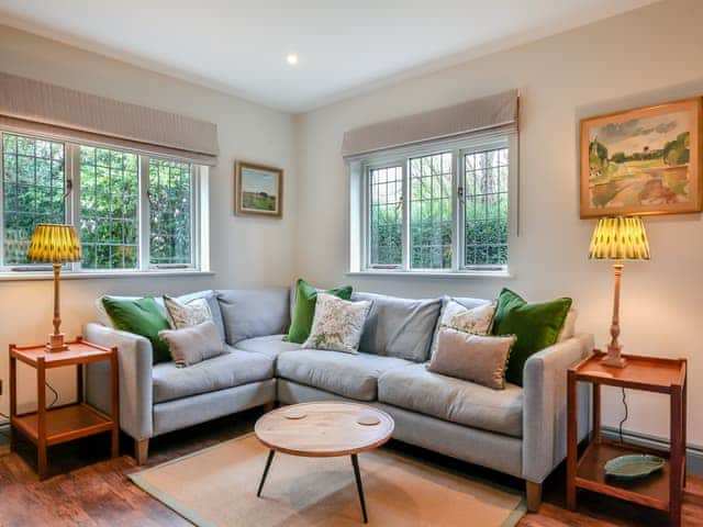 Living room | Keeds Cottage - Keeds Cottage and Keeds Barn, Pulborough