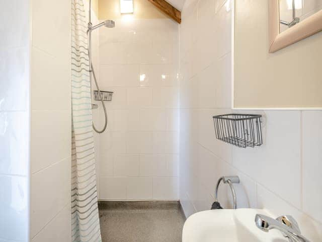 Bathroom | Ings Barn, Thorpe Culvert, near Skegness