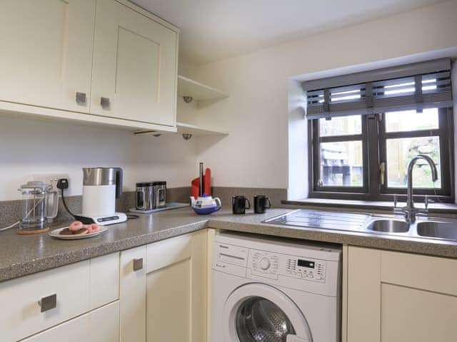 Kitchen | Higher Rowes Farm, Horndon