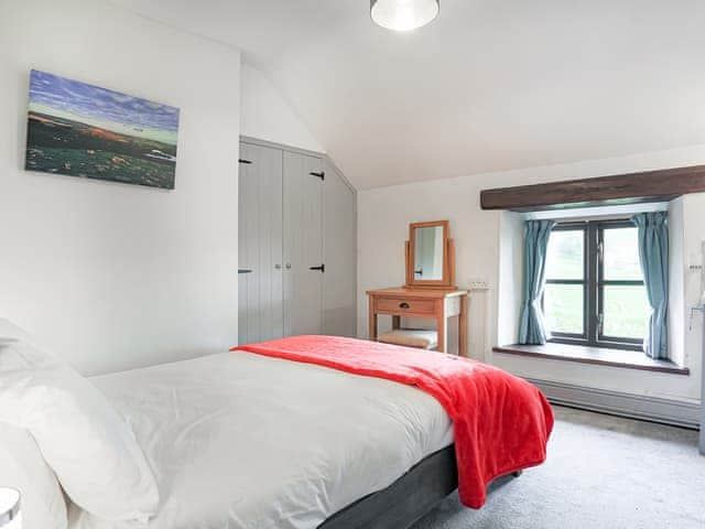 Double bedroom | Higher Rowes Farm, Horndon