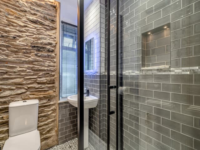 Bathroom | Littlecroft, Windermere