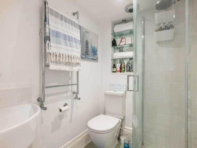 Bathroom | The Little Beach House, Brighton