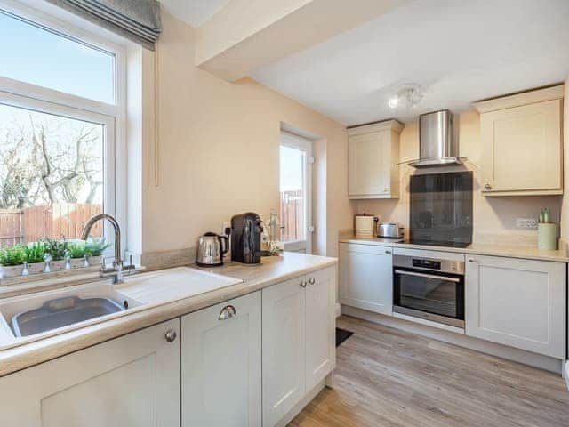 Kitchen area | Snowdrop Cottage, Seahouses