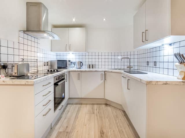 Kitchen | 2 Reubens Court - Reubens Court, York