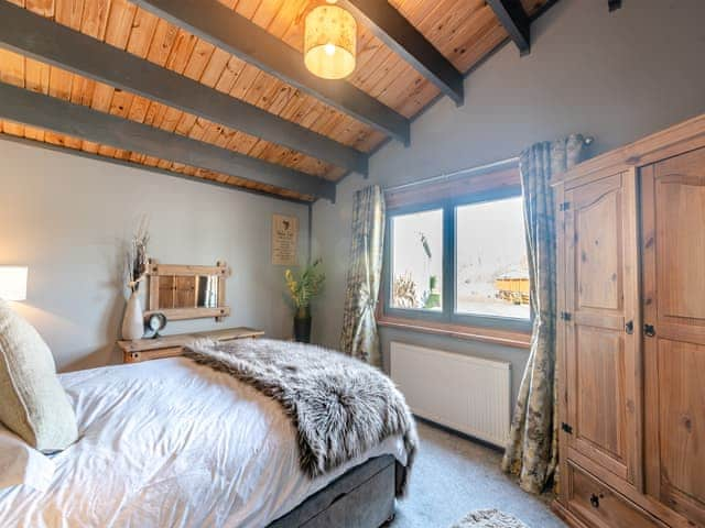 Double bedroom | 5 The Glades - Tattershall Lake Lodges, Tattershall