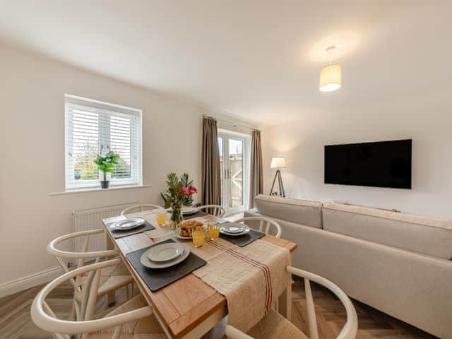 Living room/dining room | Curlew Retreat, Ellington, near Druridge Bay