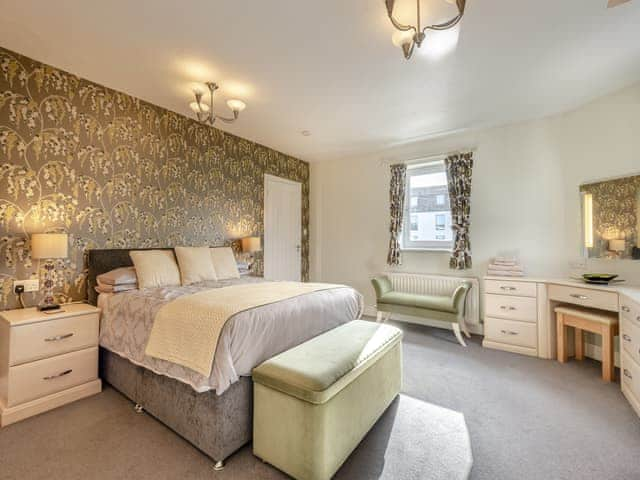 Double bedroom | High Hill Farm Cottage, Keswick