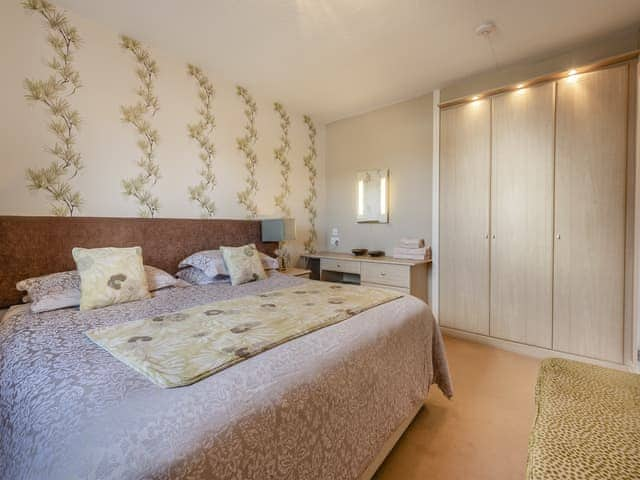 Double bedroom | High Hill Farm Cottage, Keswick