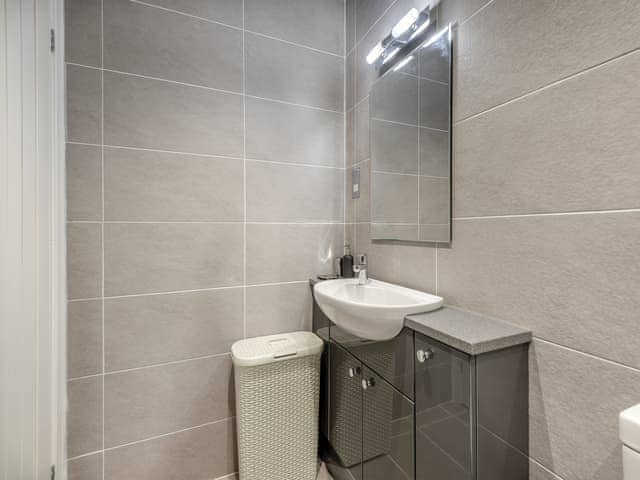 Shower room | High Hill Farm Cottage, Keswick