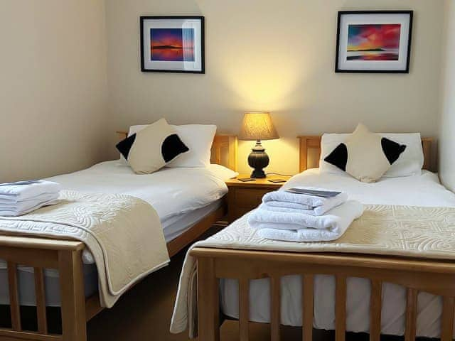 Twin bedroom | The Court House - The Old Court House, Silloth