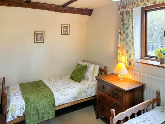 Single bedroom | Millstone Cottage - Shropshire Getaways, Bridgnorth and Ironbridge