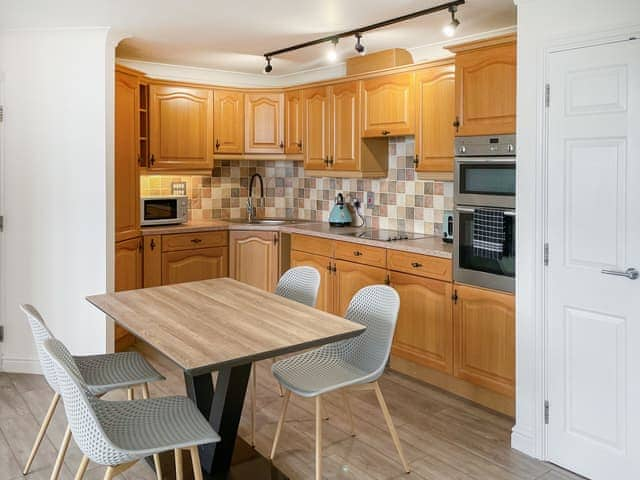 Kitchen/diner | Number Six, St Austell