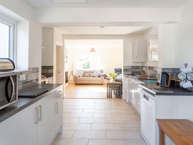 Kitchen | Hillside, Lyme Regis