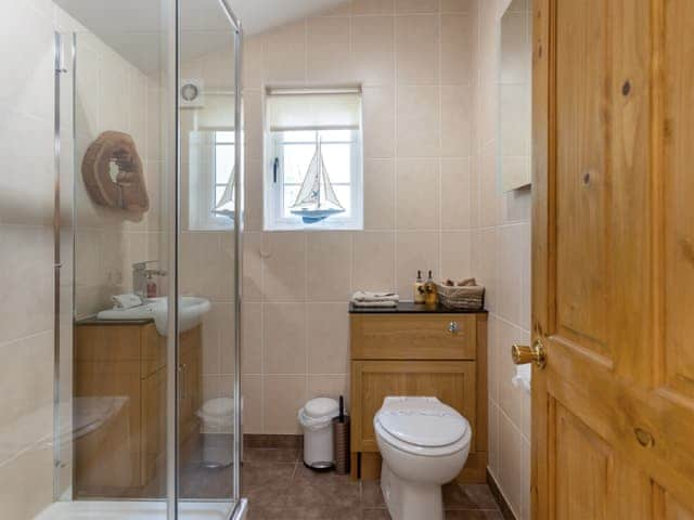 Shower room | The Nook, Whitecroft, Forest of Dean