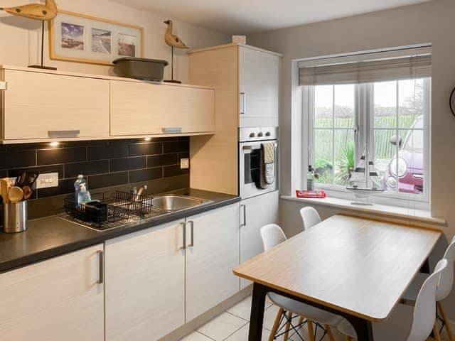 Kitchen/diner | Hilly Brow, Beadnell