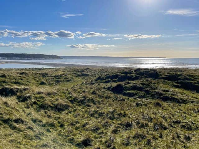 Surrounding area | Burrows Ridge, Appledore