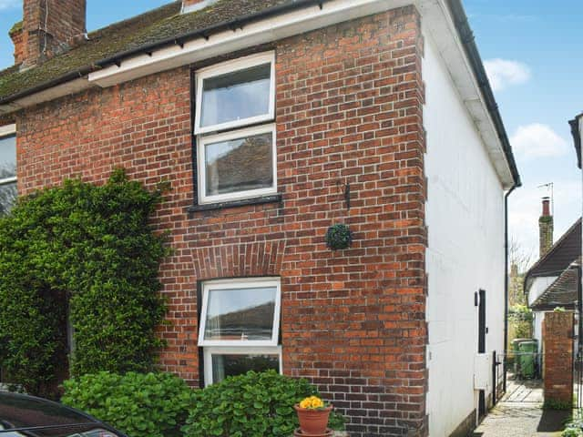 Exterior | New Street Cottage, Lydd, Romney Marsh