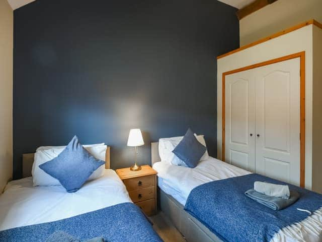 Twin bedroom | Ragleth - Botvyle Farm, Church Stretton