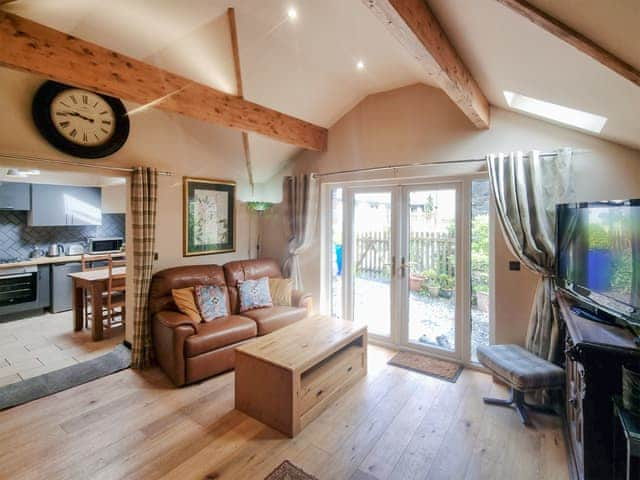 Warm and welcoming living room | Stonecroft Cottage - Wreaks End Farm, Broughton-in-Furness