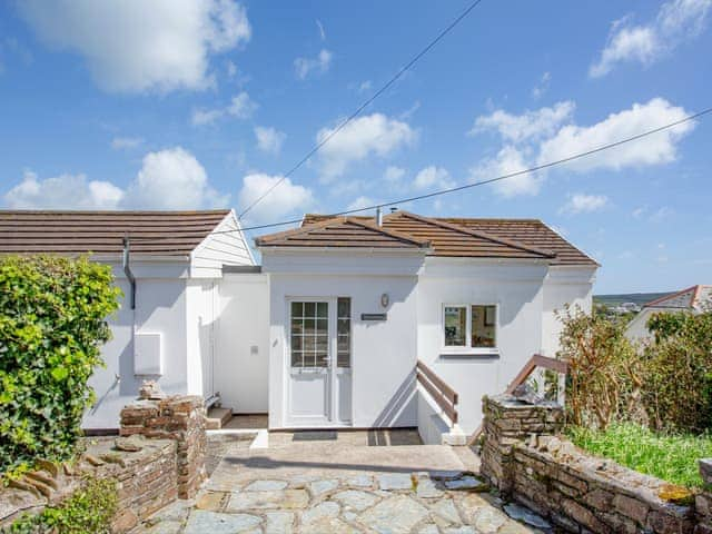 Exterior | Whitestones, St Mawes