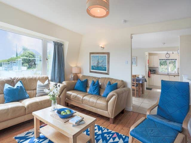 Living area | Whitestones, St Mawes