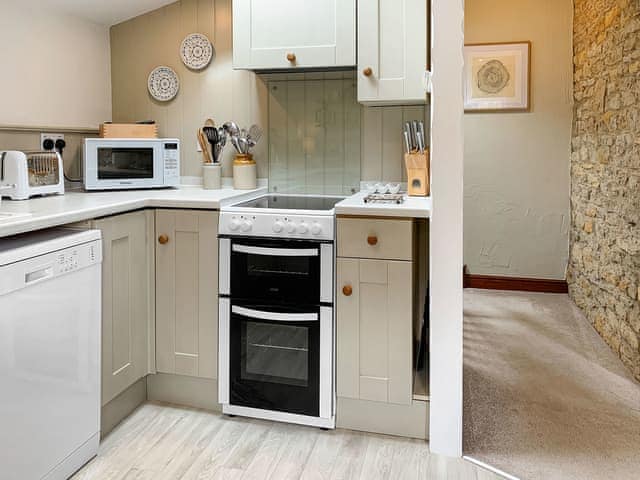 Kitchen | Corn Stook - Granary Farm Cottages, Sawdon, near Scarborough