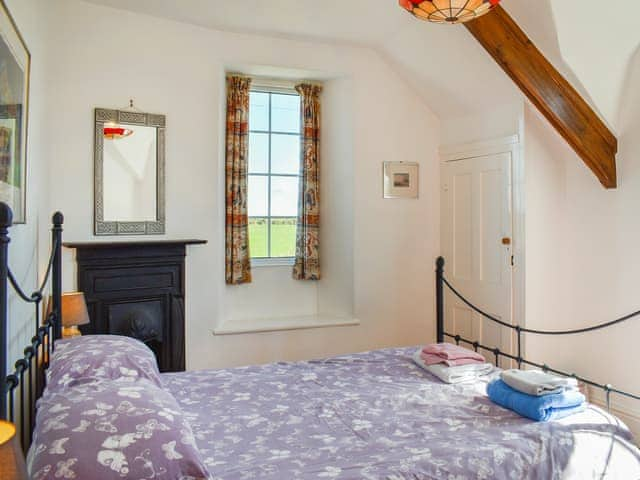 Double bedroom | Nessa Cottage - West Bowithick Holiday Cottages, St Clether, near Launceston