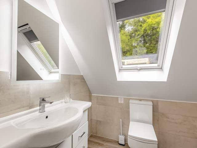 Upstairs Bathroom | Fallow&rsquo;s Holt, Bridgnorth and Ironbridge