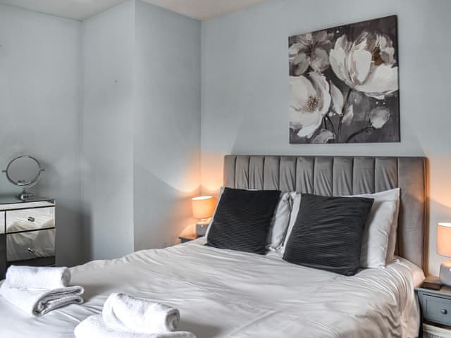 Double bedroom | Box Tree Farmhouse - Box Tree Escapes, Kirkby Lonsdale