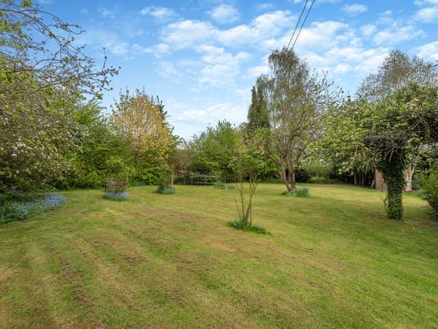 Garden and grounds | Westmoor Annexe, Hereford