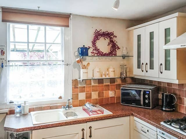 Kitchen | Tanner&rsquo;s Cottage, Cockermouth, near Keswick