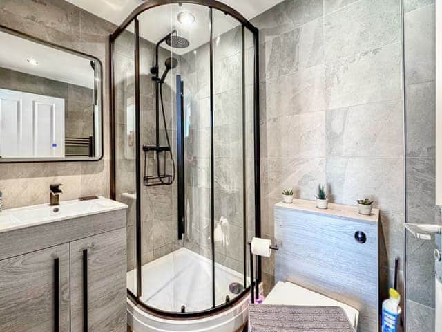 Shower room | High Style, Keswick