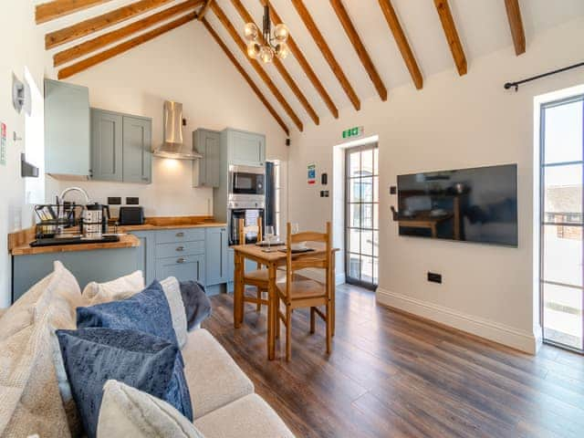 Living area | Fountain Front Barn - Burrow Hill Farm, Corley