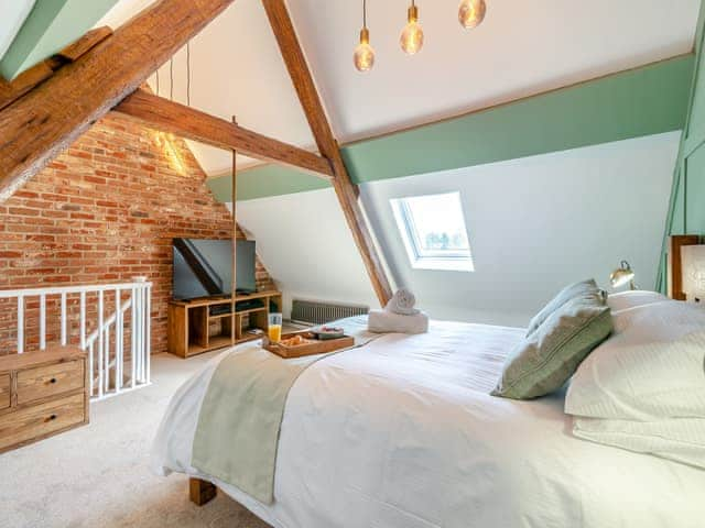 Double bedroom | Higgledy Hideout, Thornton-le-Dale, near Pickering