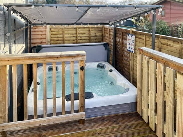 Hot tub | Harwood Lodge - Harwood Properties, Wilberfoss