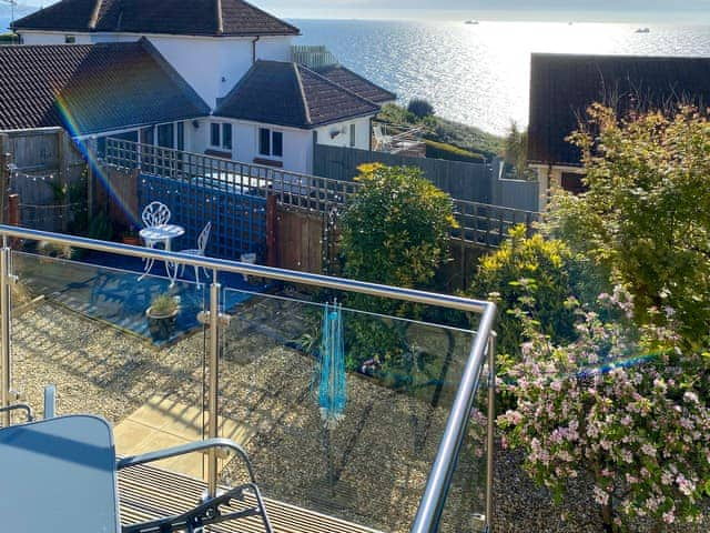 Sitting-out-area | Seacliff, Shanklin